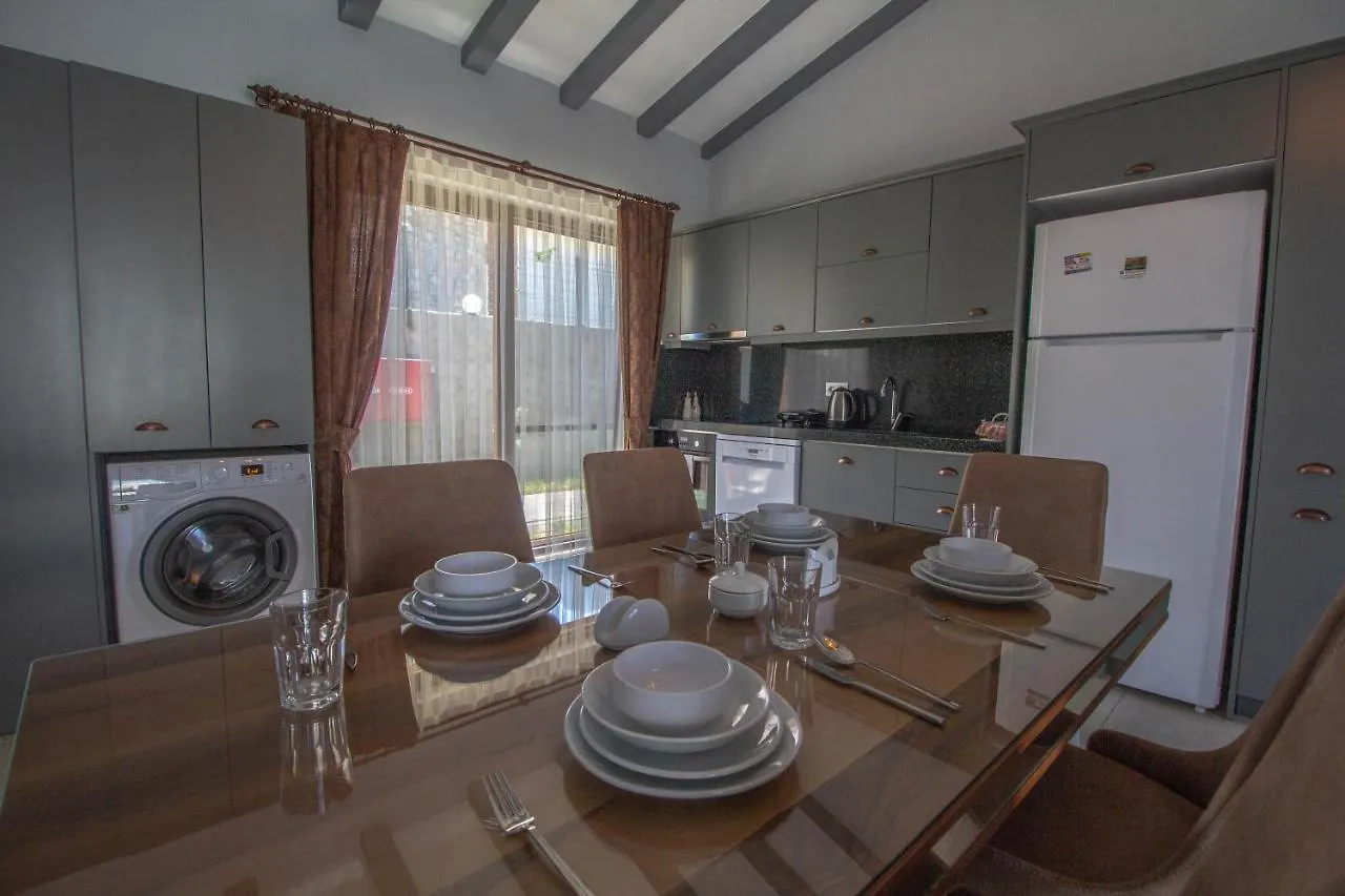 Villa Likya Suit B 2+1 Villa, Oezel Havuzlu, Fethiye